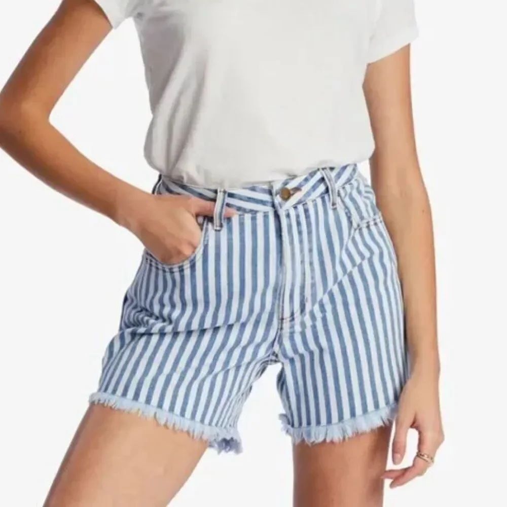 Billabong How Bout That Striped Denim Shorts Blue White Women’s 31